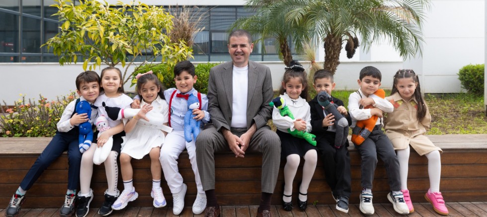 23 Nisan’a Toplumsal Mesaj: Mezitli Belediyesi’nden Dikkat Çeken Video