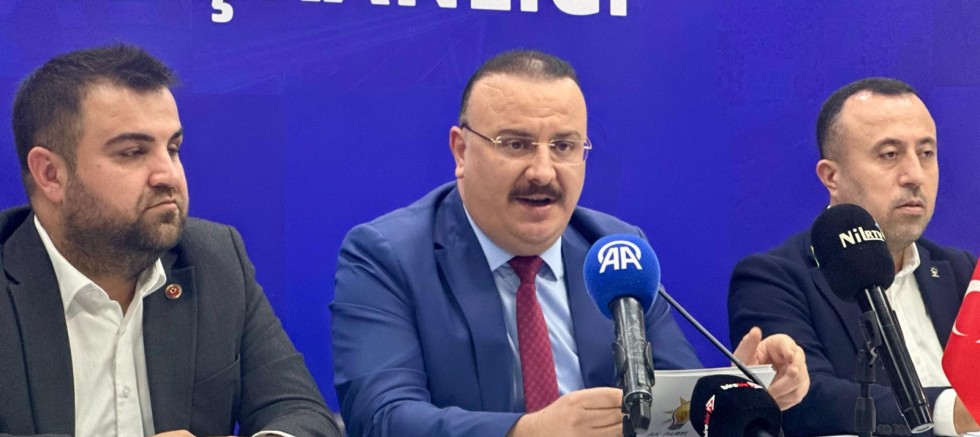AK PARTİ TOROSLAR İLÇE BAŞKANLIĞI BASIN AÇIKLAMASI 