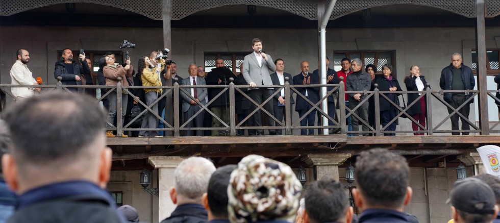  PERSONELE YÜZDE 32 ZAM