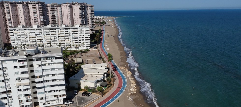 Soli Pompeiopolis Beach’in Yürüyüş Güzergâhı Büyükşehir’le Yenilendi