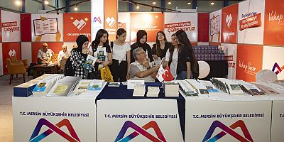 9. MERSİN CNR KİTAP FUARI’NDA BÜYÜKŞEHİR RÜZGARI ESTİ