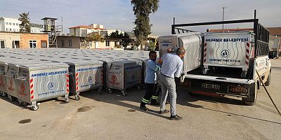 Akdeniz Belediyesi, 1.081 Adet Yeni Çöp Konteynerini Mahallelere Yerleştiriyor