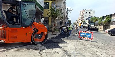 Akdenizin Sokaklarında Yenileme ve Düzenleme Çalışmaları Sürüyor