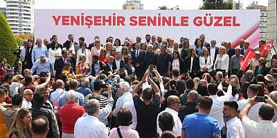 Başkan Abdullah Özyiğit, mazbatasını aldı 