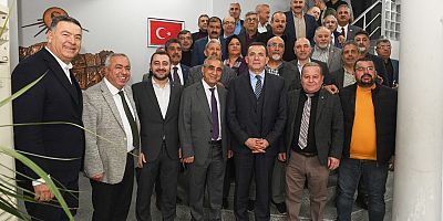 Başkan Özyiğit, 5 yıllık hizmet sürecini değerlendiriyor, talep ve önerileri alıyor