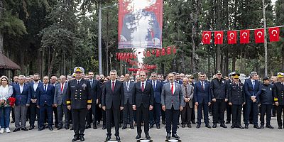 BAŞKAN SEÇER, ‘18 MART ŞEHİTLERİ ANMA GÜNÜ VE ÇANAKKALE DENİZ ZAFERİ’NİN 110. YIL DÖNÜMÜ PROGRAMINA KATILDI