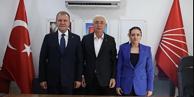 BAŞKAN SEÇER, CHP ANTALYA İL BAŞKANLIĞI’NI ZİYARET ETTİ