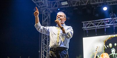 BAŞKAN SEÇER VE MERAL SEÇER, ‘52. ULUSLARARASI SİLİFKE MÜZİK VE FOLKLOR FESTİVALİ’NİN AÇILIŞINA KATILDI