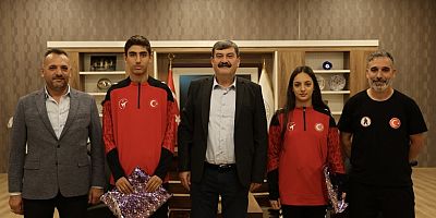 BAŞKAN YILDIZ, ŞAMPİYONLARI AĞIRLADI