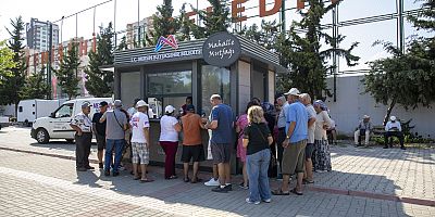 BÜYÜKŞEHİR’İN MAHALLE MUTFAKLARI 3 MİLYONA YAKIN YURTTAŞA ULAŞTI