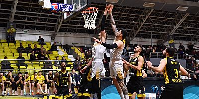 CARATTALAR GALİBİYETE DOYMUYOR