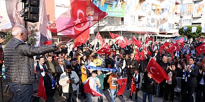  “HERKESİ KUCAKLAYAN YÖNETİM ANLAYIŞIMIZLA AKDENİZ BARIŞ VE KARDEŞLİK ŞEHRİ OLDU” 