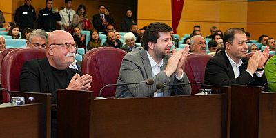 İŞ SAĞLIĞI VE GÜVENLİĞİ SEMPOZYUMU TARSUS BELEDİYESİ MECLİS SALONU’NDA GERÇEKLEŞTİRİLDİ