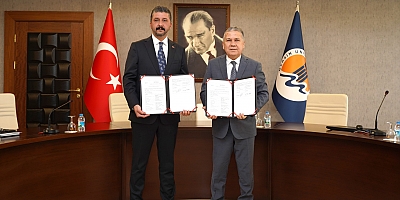 İŞKUR ile Üniversitemiz Arasında Gençlere İş Deneyimi Kazandıracak “İŞKUR Gençlik Programı” İçin İmzalar Atıldı