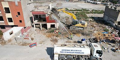 Kamulaştırılan TOKİ Rezerv Alanında Yıkım Çalışmaları Devam Ediyor