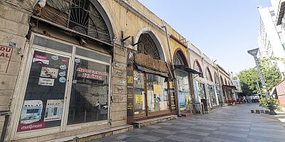 KASAPLAR ÇARŞISI
