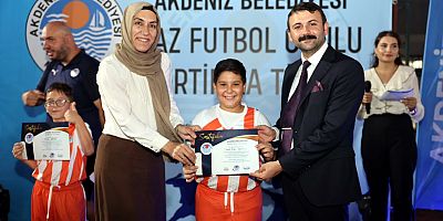 KURSİYER 750 ÇOCUK TÖRENLE SERTİFİKALARINI ALDI