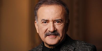 Mersin Kenti Edebiyat Ödülü Murathan Mungan’ın