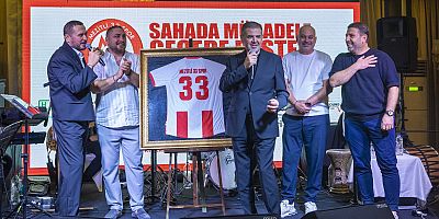 MEZİTLİ 33 SPOR’A “SAHADA MÜCADELE, GECEDE DESTEK” GECESİ