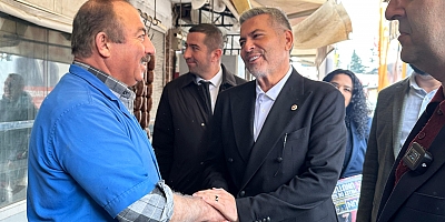 MHP MERSİN MİLLETVEKİLİ DR. LEVENT UYSAL ÇAMLIYAYLA'DA ESNAF İLE BULUŞTU
