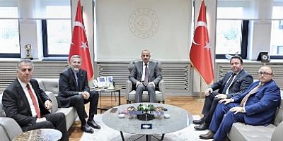 MHP MERSİN MİLLETVEKİLİ DR. LEVENT UYSAL, MERSİN’İN ULAŞIM YATIRIMLARI İÇİN TEMASLARINI SÜRDÜRÜYOR.
