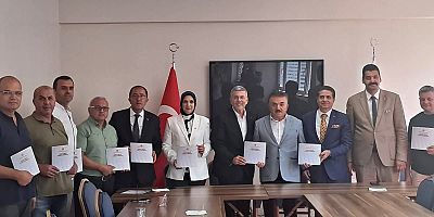 MHP MERSİN MİLLETVEKİLİ VE MYK ÜYESİ DR. LEVENT UYSAL, DÜZCE’DE VATANDAŞLARA TERÖRSÜZ TÜRKİYE’NİN ÖNEMİNİ ANLATTI.