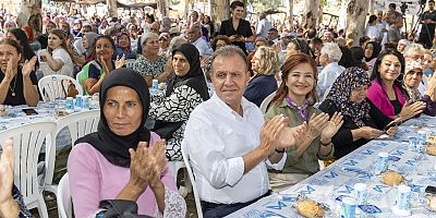 SEÇER BİNLERCE ÜRETİCİ KADINLA BULUŞTU