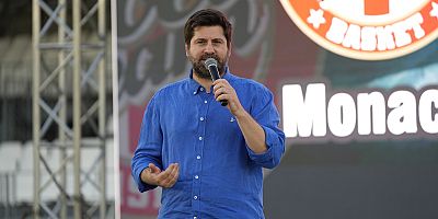 TARSUS’TA EUROLEAGUE COŞKUSU: BAŞKAN ALİ BOLTAÇ VATANDAŞLARLA MAÇI BİRLİKTE İZLEDİ