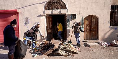 TARSUS’TA HALK SAĞLIĞINI TEHDİT EDEN “ÇÖP EV” TEMİZLENDİ