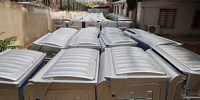 TOROSLAR BELEDİYESİ ÇÖP KONTEYNERLERİNİ YENİLİYOR