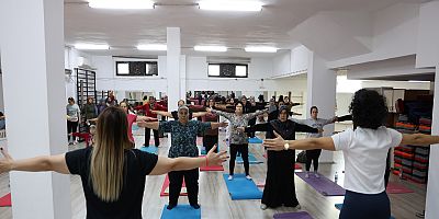 TOROSLAR BELEDİYESİNDEN KADINLARA ÜCRETSİZ PİLATES DESTEĞİ