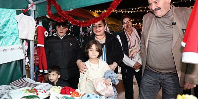 TOROSLAR CUMHURİYET ALANI YILBAŞI PAZARIYLA ŞENLENDİ