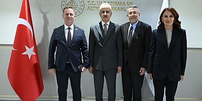 UYSAL’DAN MERSİN’İN ULAŞIM PROJELERİ İÇİN ANKARA ÇIKARMASI