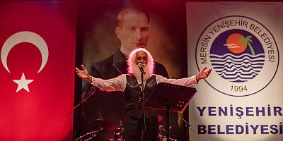 Yenişehir Belediyesi Cumhuriyet Bayramı'nda Suavi'yi Mersinlilerle buluşturdu