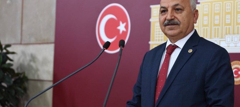 Talat Dinçer:  “Yurtlar Ticarethane Değil, Güvenli Yaşam Alanı Olmalı”