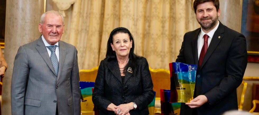 TARSUS BELEDİYE BAŞKANI MALTA CUMHURBAŞKANI TARAFINDAN ONURLANDIRILDI