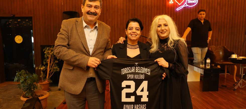  TOROSLAR’IN KADIN HENTBOL TAKIMINA PLAY-OFF ÖNCESİ MORAL VE DESTEK GECESİ