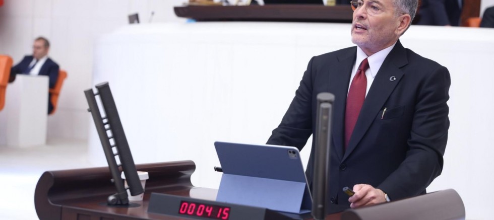  Uysal: “Mersin 1 Trilyon Liralık Üretim Hedefine Ulaştı”